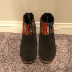 Toms brown ankle boot